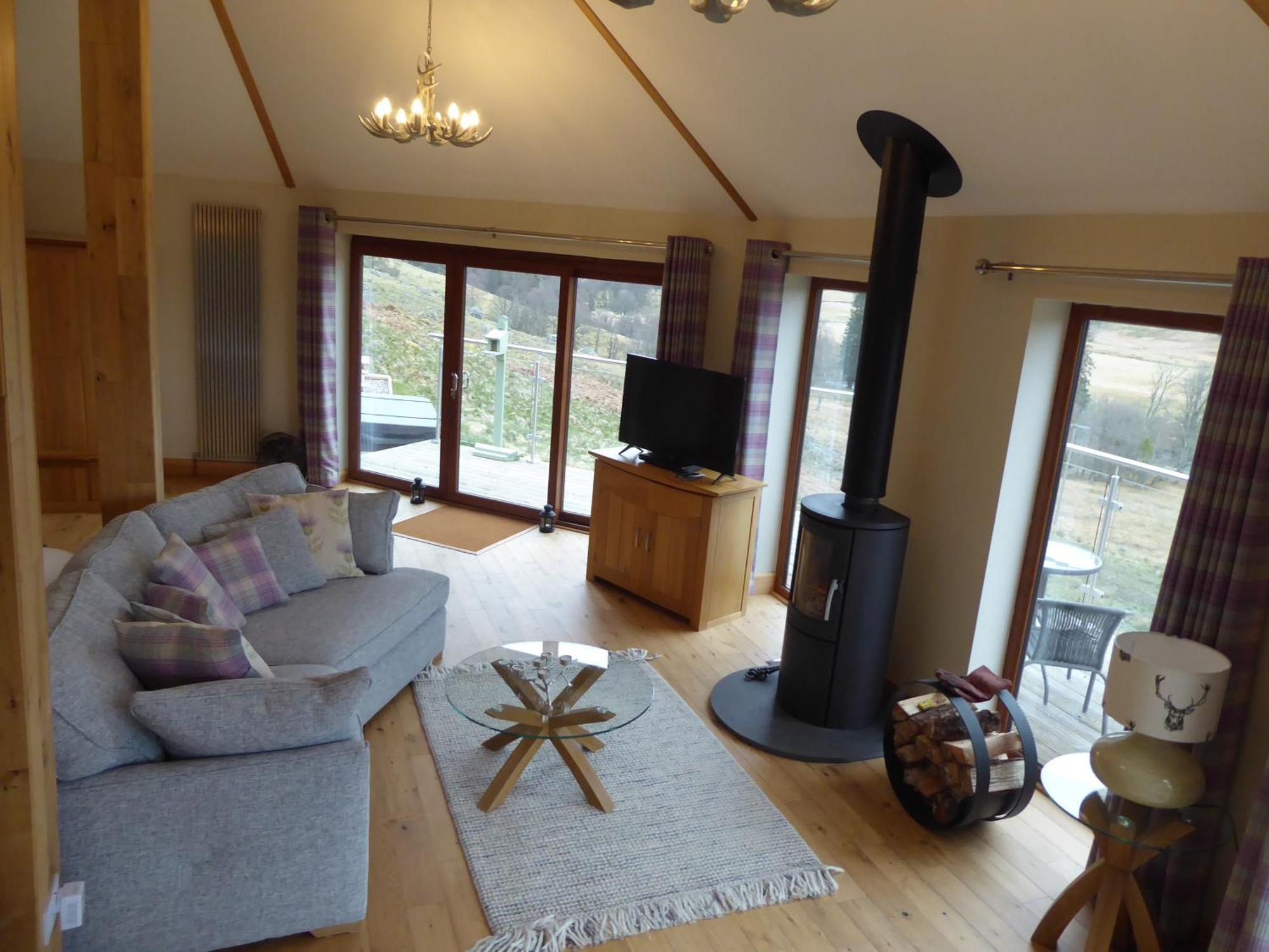 Dalnoid Cottages & Treehouses Nr Glenshee Exterior photo